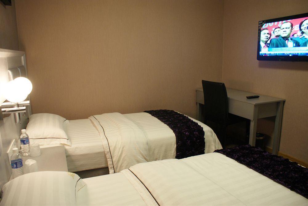 Euro Rich Hotel Melaka Экстерьер фото