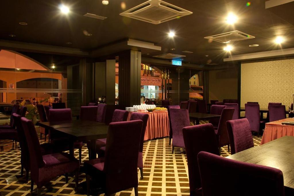 Euro Rich Hotel Melaka Экстерьер фото